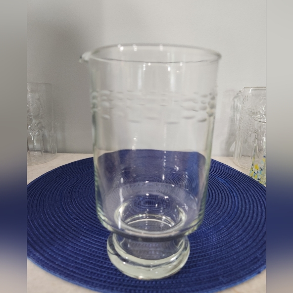 1960's Vintage Etched Crystal Cocktail/Martini Pitcher - Picture 3 of 4